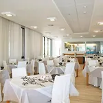 Jerry - Beachfront & Private Pool Hotel Grottammare