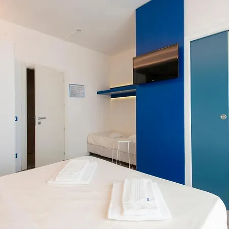 Jerry - Beachfront & Private Pool 3* Grottammare