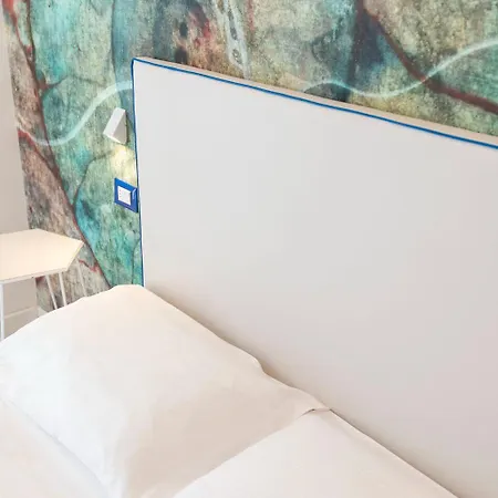Jerry - Beachfront & Private Pool Ξενοδοχείο 3*