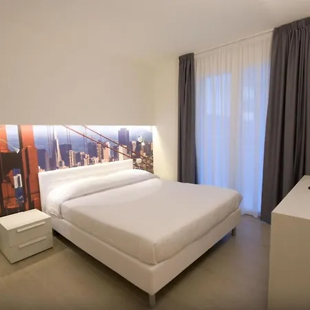 Jerry - Beachfront & Private Pool Ξενοδοχείο Grottammare