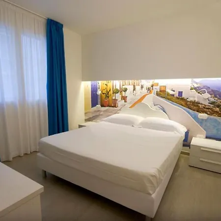 Ξενοδοχείο Jerry - Beachfront & Private Pool