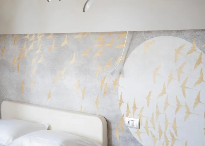 Jerry - Beachfront & Private Pool Hotel Grottammare