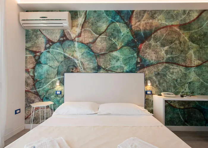 Jerry - Beachfront & Private Pool 3*