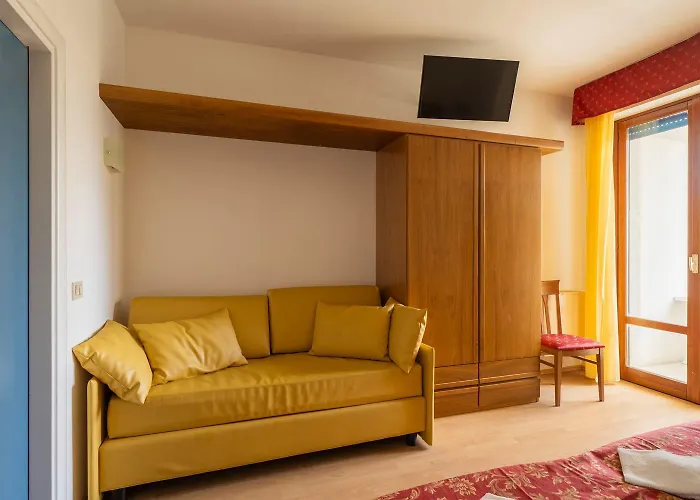 Jerry - Beachfront & Private Pool Отель