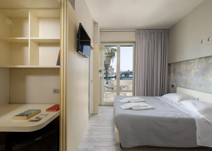 Jerry - Beachfront & Private Pool